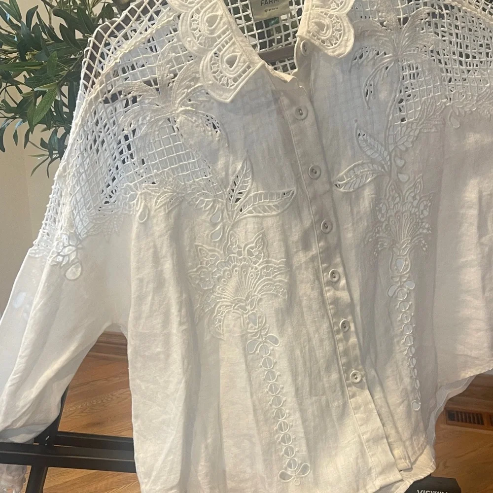 FARM Rio Cream Lace Blouse - Picture 3 of 3